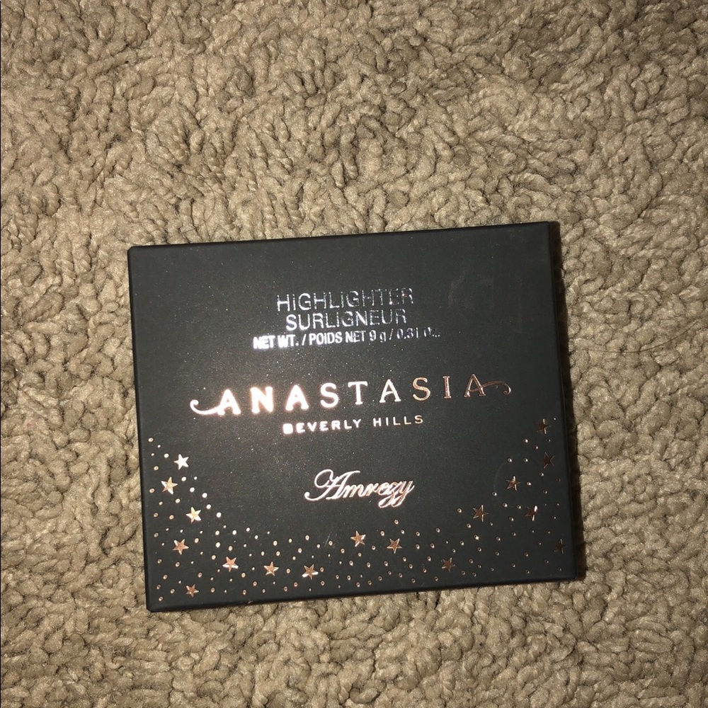 Limited edition abh amrezy highlighter